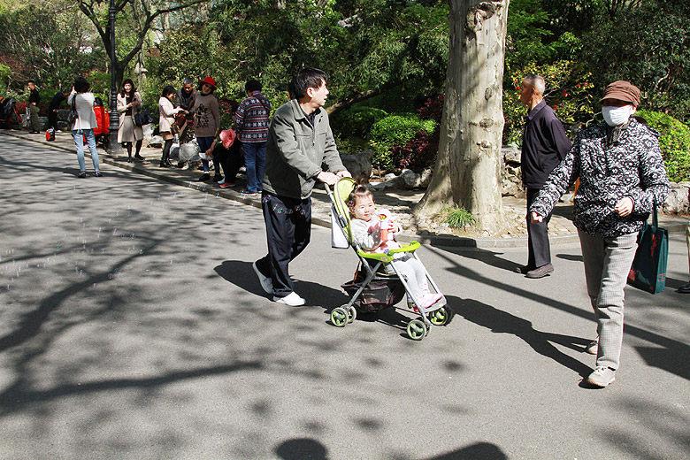 Шанхай, Хункоу, Парк Лу Синя (Shanghai, Hongkou, Lu Xun Park)
