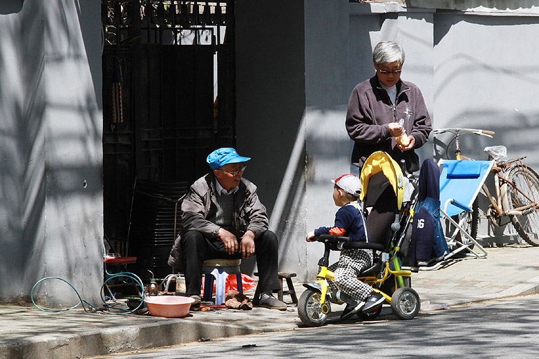 Шанхай, Хункоу, Улочки рядом с домом-музеем Лу Синя (Shanghai, Hongkou, Streets around Former Residence of Lu Xun)