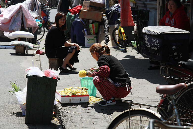Шанхай, Хункоу, Улочки рядом с Комитетом КПК Провинции Цзянсу (Shanghai, Hongkou, Streets around Site of CPC Jiangsu Provincial Committee)