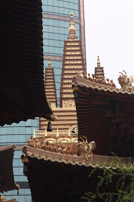 Шанхай, экскурсия Храм Цзинань, Храм Цзинань (Shanghai, Jing'an Temple Area, Jing'an Temple)