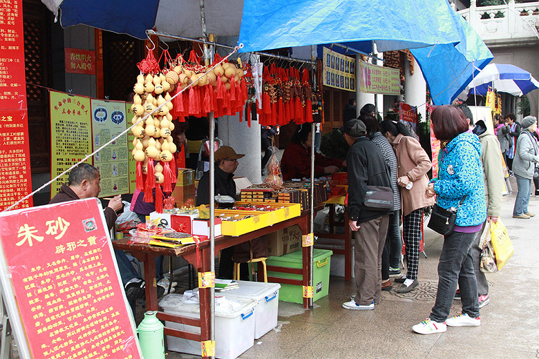 Шанхай, экскурсия Храм Цзинань, Храм Цзинань (Shanghai, Jing'an Temple Area, Jing'an Temple)