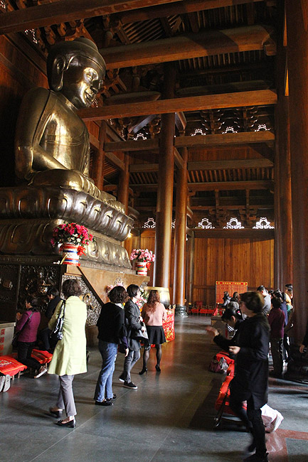 Шанхай, экскурсия Храм Цзинань, Храм Цзинань (Shanghai, Jing'an Temple Area, Jing'an Temple)