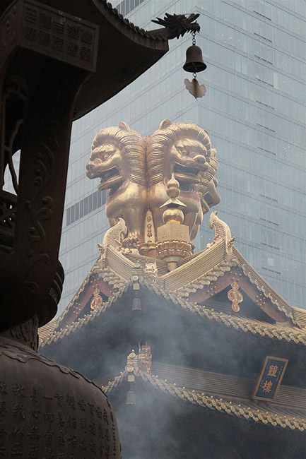 Шанхай, экскурсия Храм Цзинань, Храм Цзинань (Shanghai, Jing'an Temple Area, Jing'an Temple)