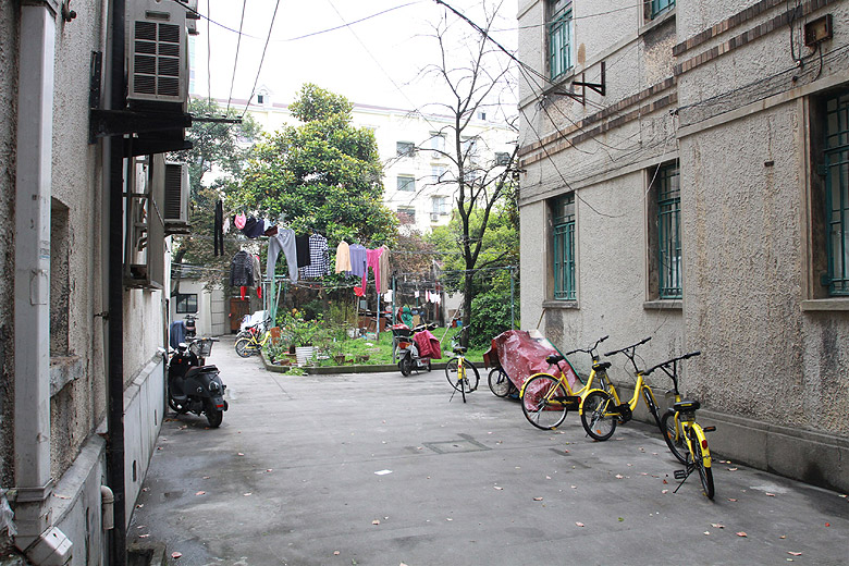 Шанхай, экскурсия Храм Цзинань, Аллея 749 (Shanghai, Jing'an Temple Area, Lilong 749)