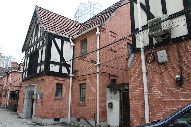 Шанхай, экскурсия Храм Цзинань, Аллея 865 (Shanghai, Jing'an Temple Area, Long 865)