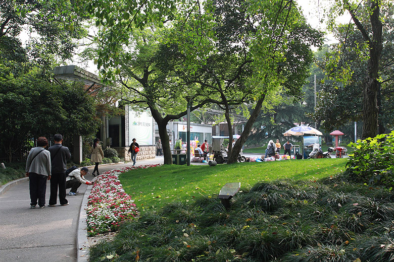 Шанхай, экскурсия Храм Цзинань, Парк Чжуншань (Shanghai, Jing'an Temple Area, Zhongshan Park)
