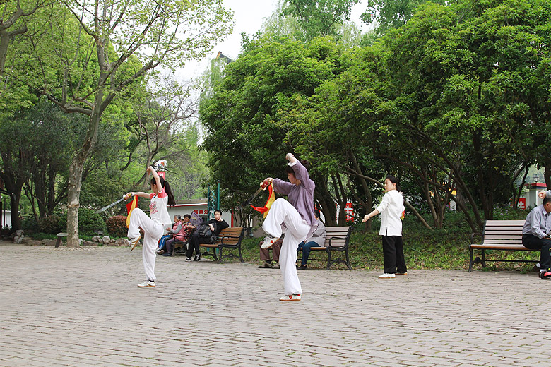 Шанхай, экскурсия Храм Цзинань, Парк Чжуншань (Shanghai, Jing'an Temple Area, Zhongshan Park)