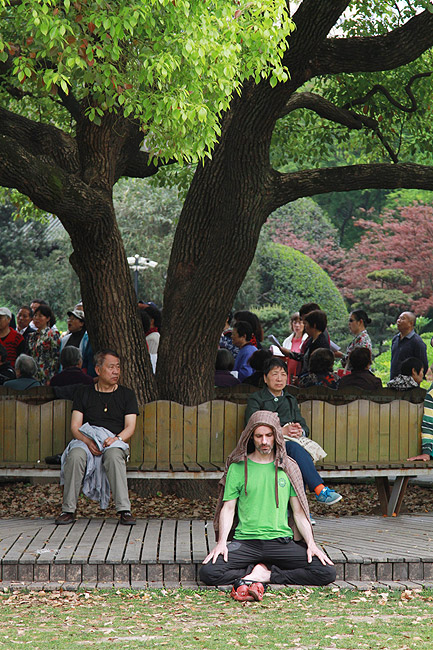 Шанхай, экскурсия Храм Цзинань, Парк Чжуншань (Shanghai, Jing'an Temple Area, Zhongshan Park)