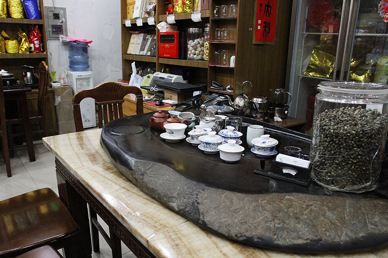 Шанхай, экскурсия Храм Цзинань, Чайный Рынок Тяньшань (Shanghai, Jing'an Temple Area, Tianshan Tea Market)