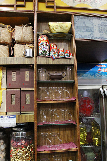 Шанхай, экскурсия Храм Цзинань, Чайный Рынок Тяньшань (Shanghai, Jing'an Temple Area, Tianshan Tea Market)