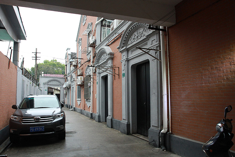 Шанхай, экскурсия Храм Цзинань, Аллея Цзыцзай (Shanghai, Jing'an Temple Area, Zizai Lane)