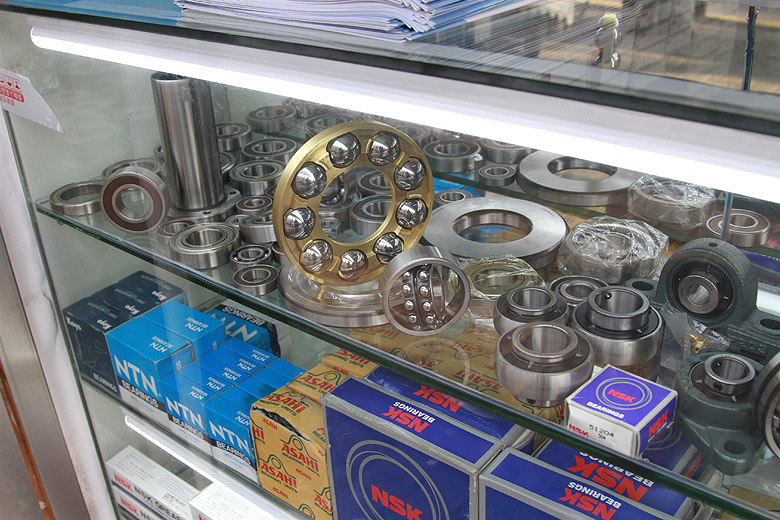 Шанхай, экскурсия Улица Наньцзин, Beijing Road - hardware street (Shanghai, Beijing Road - hardware street)
