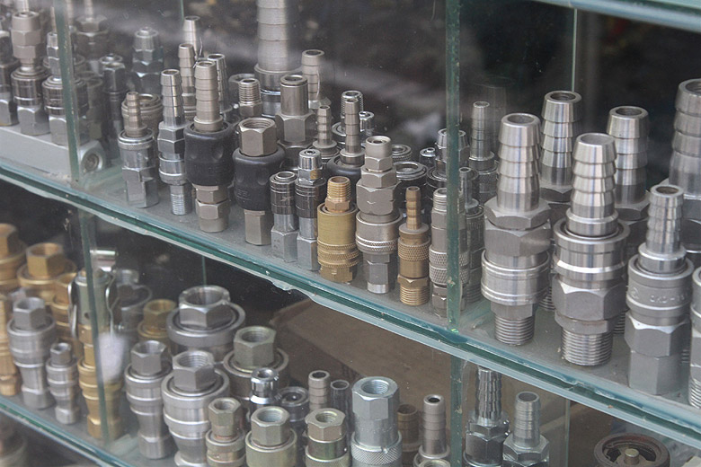 Шанхай, экскурсия Улица Наньцзин, Beijing Road - hardware street (Shanghai, Beijing Road - hardware street)
