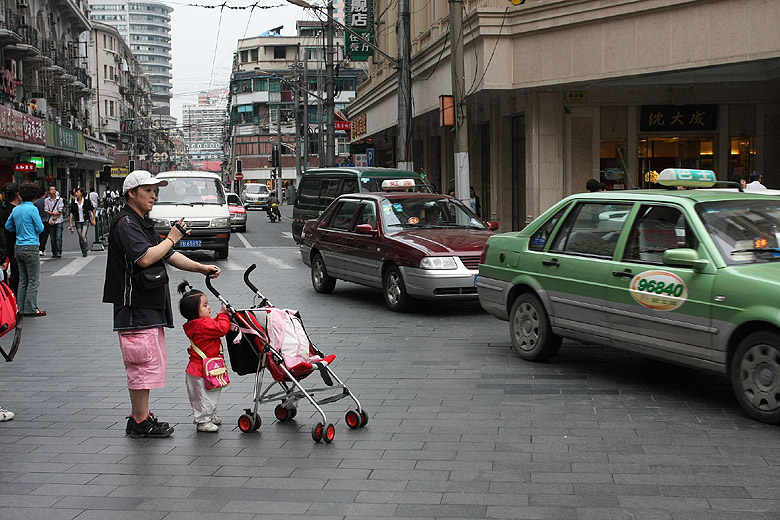 Шанхай, улица Наньцзин (Shanghai, Nanjing Road)