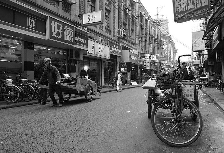 Шанхай, экскурсия Улица Наньцзин, Ningbo Road - все для ремонта (Shanghai, Ningbo Road - all for home repair and DIY)