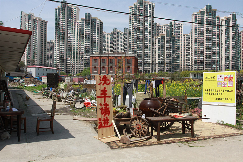 Шанхай, экскурсия Храм Нефритового Будды, Moganshan Road (Shanghai, Moganshan Road)