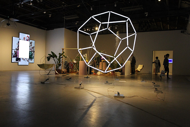 Шанхай, экскурсия Храм Нефритового Будды, M50 Moganshan Road Art Space (Shanghai, M50 Moganshan Road Art Space)