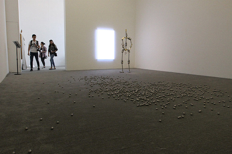 Шанхай, экскурсия Храм Нефритового Будды, M50 Moganshan Road Art Space (Shanghai, M50 Moganshan Road Art Space)