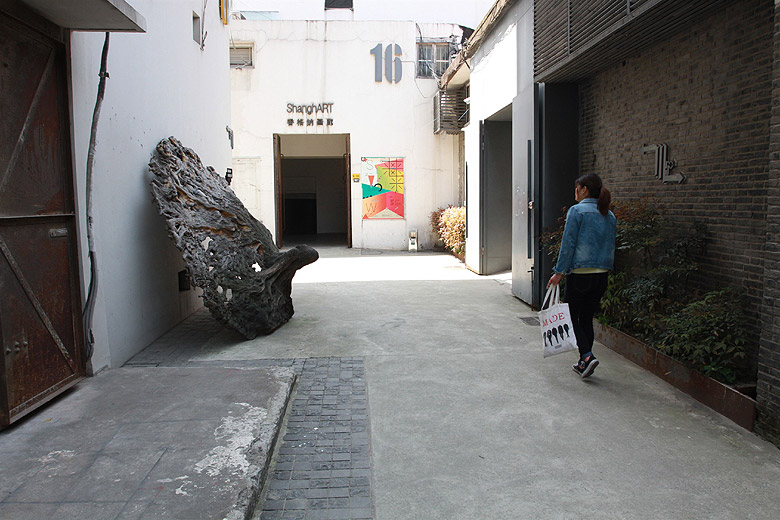 Шанхай, экскурсия Храм Нефритового Будды, M50 Moganshan Road Art Space (Shanghai, M50 Moganshan Road Art Space)