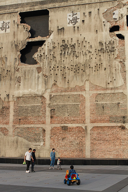 Шанхай, экскурсия Храм Нефритового Будды, Склад Сыхан (Shanghai, Sihang Warehouse)