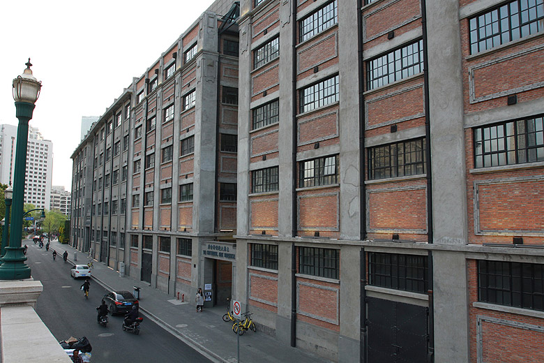 Шанхай, экскурсия Храм Нефритового Будды, Склад Сыхан (Shanghai, Sihang Warehouse)