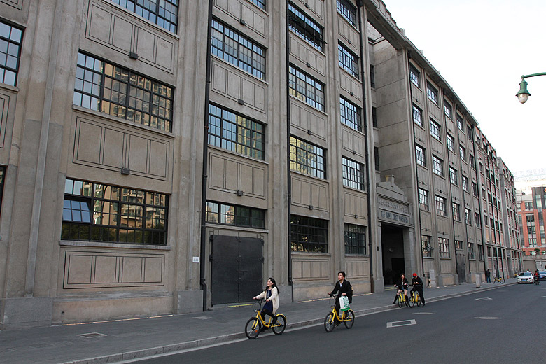 Шанхай, экскурсия Храм Нефритового Будды, Склад Сыхан (Shanghai, Sihang Warehouse)