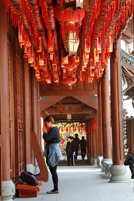 Шанхай, экскурсия Храм Нефритового Будды (Shanghai, Jade Buddha Temple)