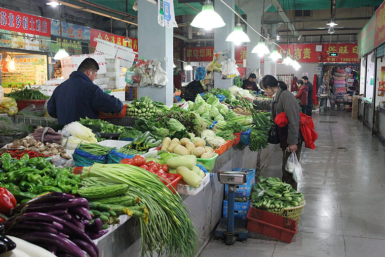 Шанхай, экскурсия Нормандия, Рынок улицы Уи (Shanghai, Normandie Area, Wuyi Road Wet Market)