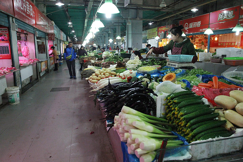 Шанхай, экскурсия Нормандия, Рынок улицы Уи (Shanghai, Normandie Area, Wuyi Road Wet Market)