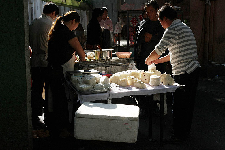 Шанхай, экскурсия Нормандия, Рядом с домом Нормандия (Shanghai, Normandie Area, near the Normandie)