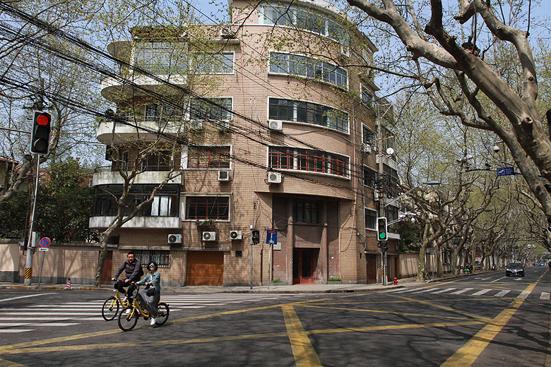 Шанхай, экскурсия Нормандия, Amyron Apartments (Shanghai, Normandie Area, Amyron Apartments)