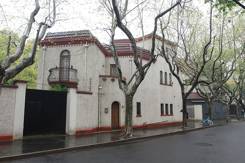 Шанхай, экскурсия Нормандия, Вилла с балконом Ромео (Shanghai, Normandie Area, Villa with Romeo Balcony)